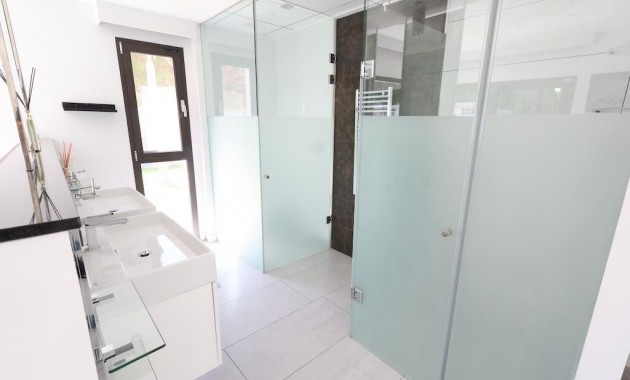 Venta - Villa -
Jávea - Xàbia - Monte Olimpo