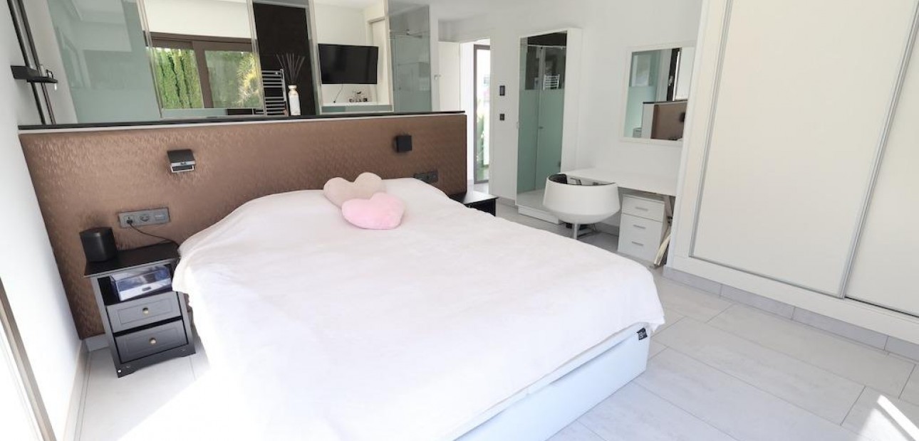 Venta - Villa -
Jávea - Xàbia - Monte Olimpo