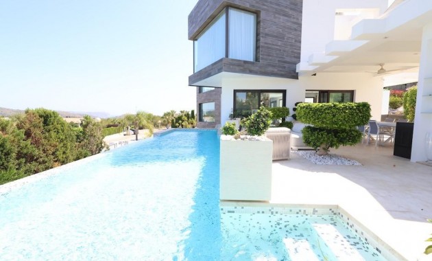 Venta - Villa -
Jávea - Xàbia - Monte Olimpo
