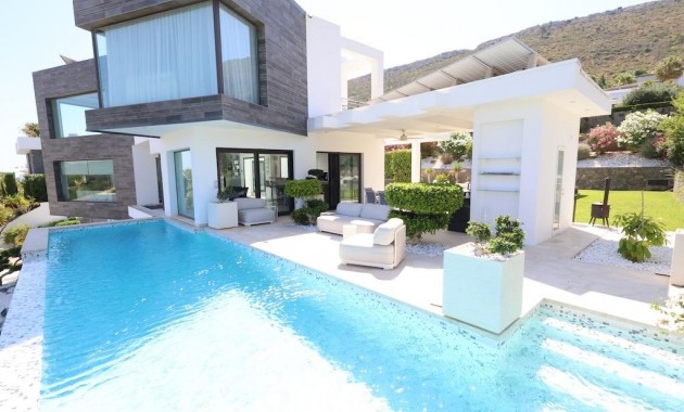 Venta - Villa -
Jávea - Xàbia - Monte Olimpo