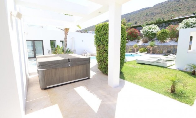 Venta - Villa -
Jávea - Xàbia - Monte Olimpo