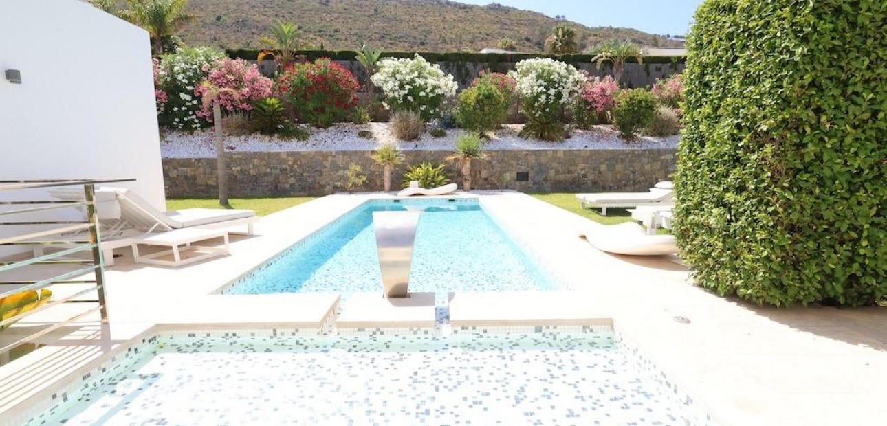 Venta - Villa -
Jávea - Xàbia - Monte Olimpo