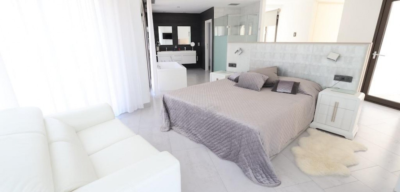 Venta - Villa -
Jávea - Xàbia - Monte Olimpo