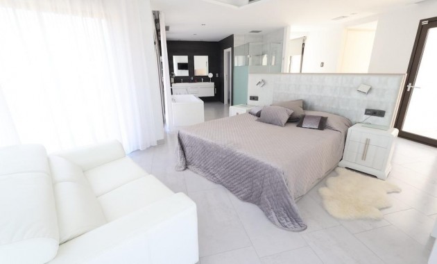 Venta - Villa -
Jávea - Xàbia - Monte Olimpo