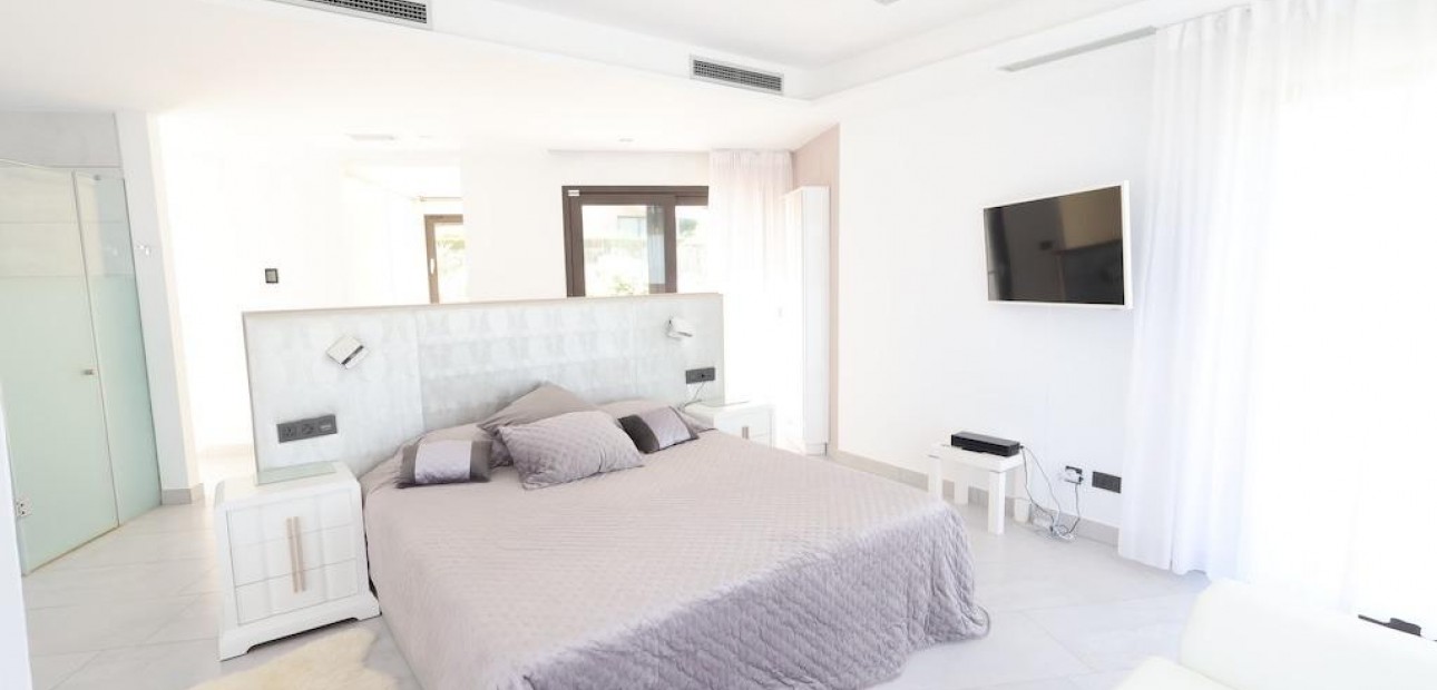 Venta - Villa -
Jávea - Xàbia - Monte Olimpo