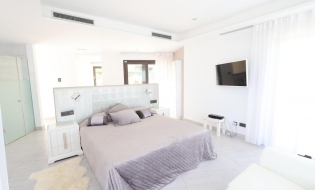 Venta - Villa -
Jávea - Xàbia - Monte Olimpo