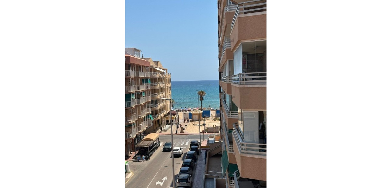 Sale - Penthouse -
Torrevieja - Torrelamata - La Mata