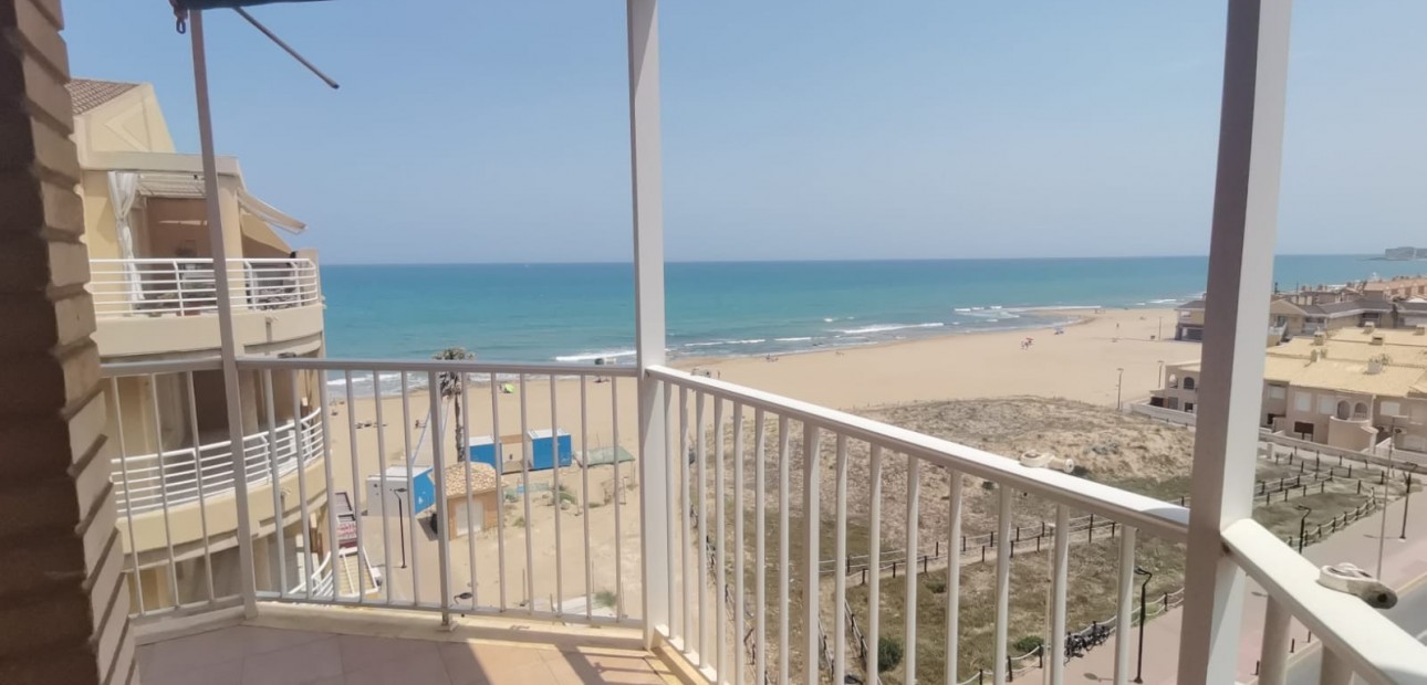 Sale - Penthouse -
Torrevieja - Torrelamata - La Mata