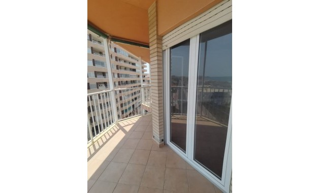 Sale - Penthouse -
Torrevieja - Torrelamata - La Mata
