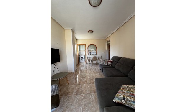 Sale - Apartment / flat -
Torrevieja - Torrevieja - Centre