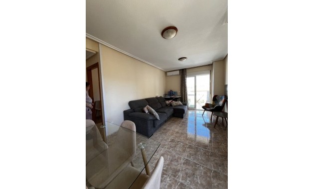 Sale - Apartment / flat -
Torrevieja - Torrevieja - Centre
