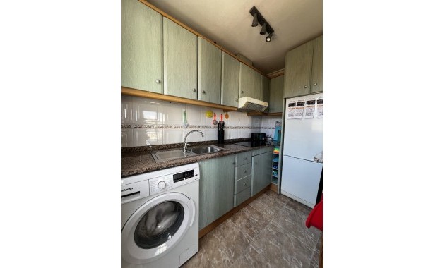 Sale - Apartment / flat -
Torrevieja - Torrevieja - Centre
