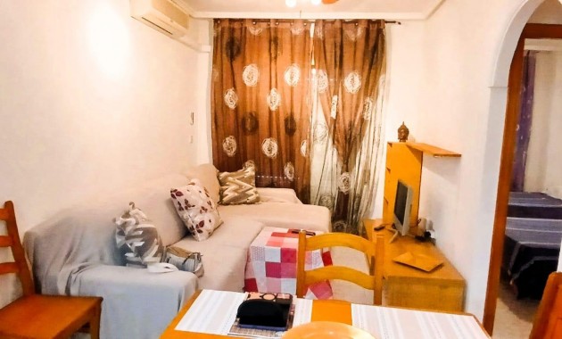 Sale - Apartment / flat -
Torrevieja - Estacion de autobuses