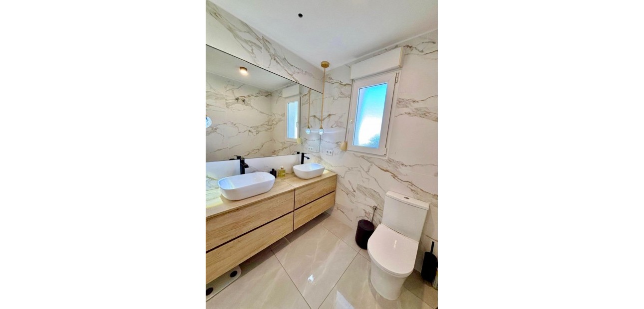 Venta - House -
San Miguel de Salinas - Pueblo 9