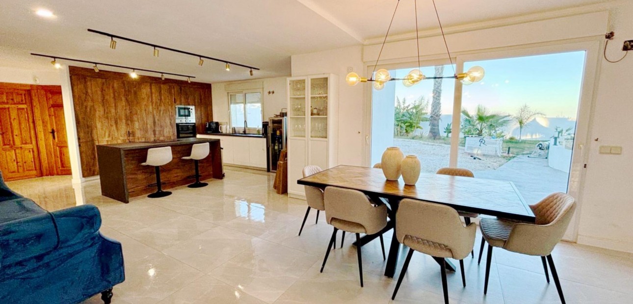 Venta - House -
San Miguel de Salinas - Pueblo 9