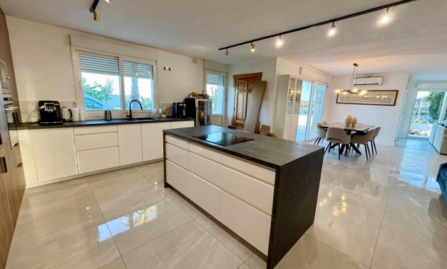 Venta - House -
San Miguel de Salinas - Pueblo 9