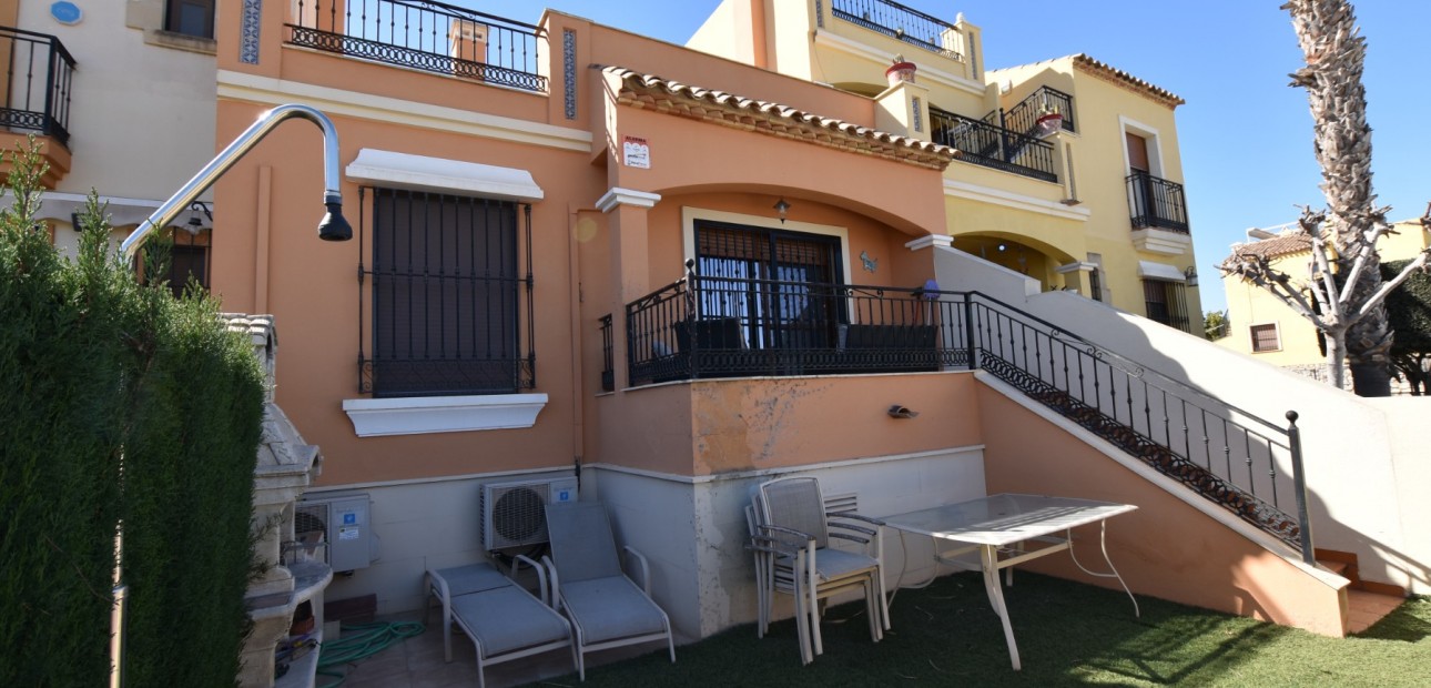 Venta - Adosado -
Algorfa - La Finca Golf Resort