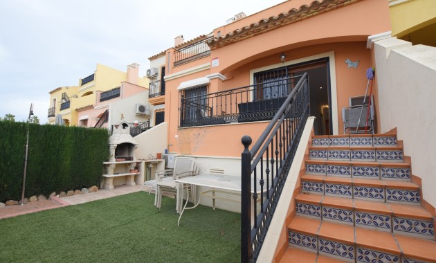 Venta - Adosado -
Algorfa - La Finca Golf Resort