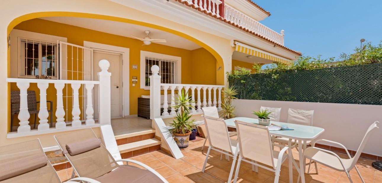 Sale - Townhouse -
Ciudad Quesada - Doña Pepa