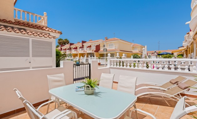 Sale - Townhouse -
Ciudad Quesada - Doña Pepa