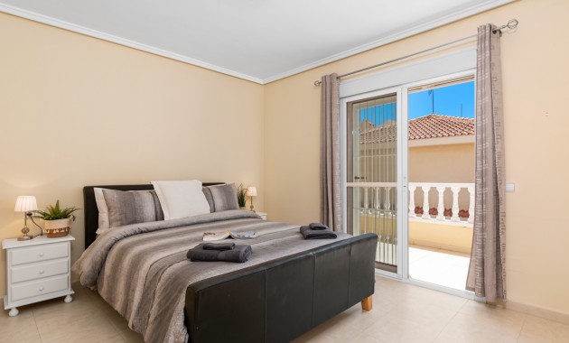 Sale - Townhouse -
Ciudad Quesada - Doña Pepa