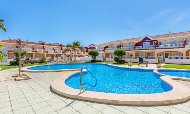 Sale - Townhouse -
Ciudad Quesada - Doña Pepa
