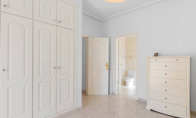 Sale - Detached Villa -
Ciudad Quesada - Doña Pepa