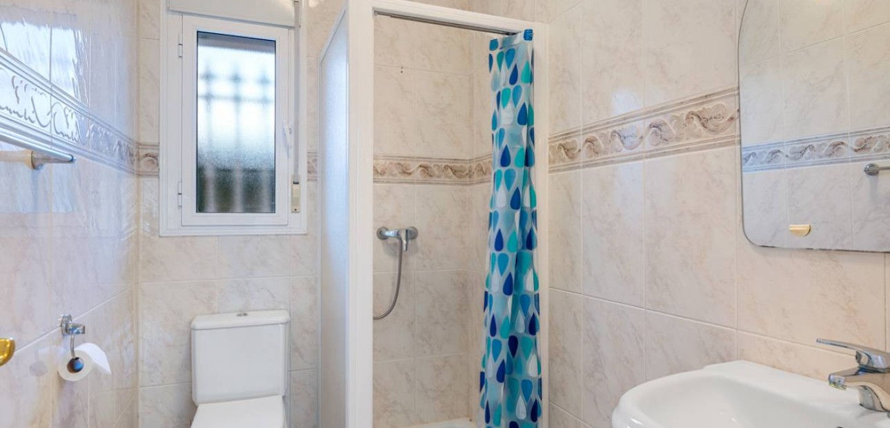 Sale - Detached Villa -
Ciudad Quesada - Doña Pepa