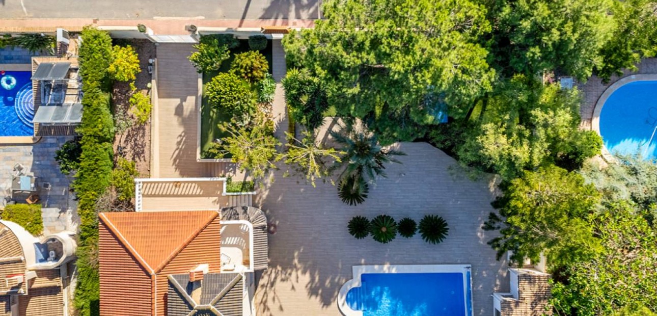 Sale - Detached Villa -
Ciudad Quesada - Doña Pepa