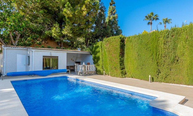 Sale - Detached Villa -
Ciudad Quesada - Doña Pepa