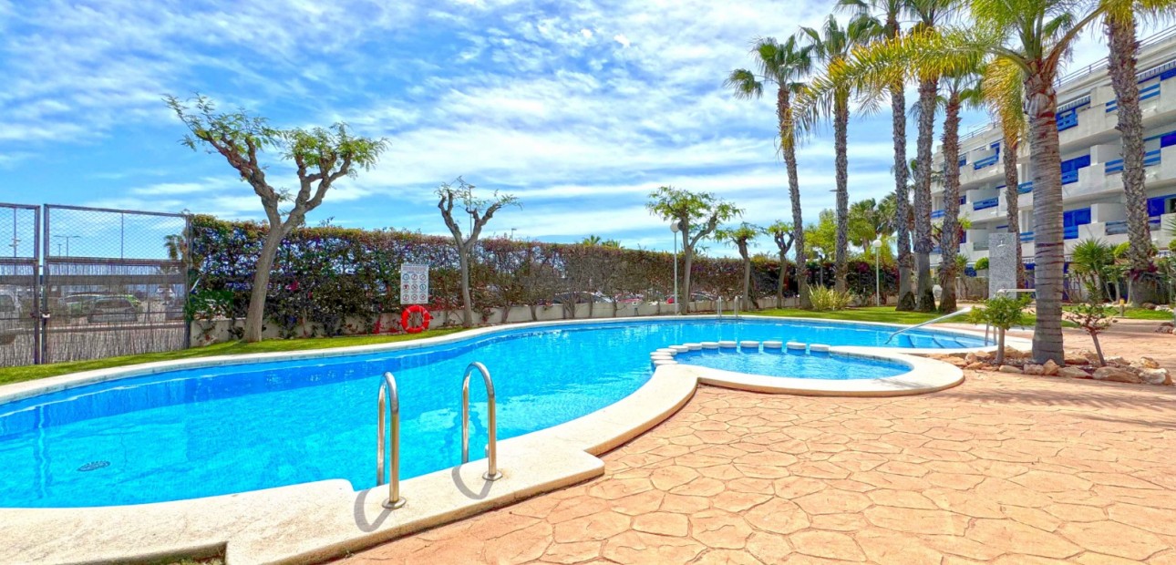 Venta - Apartamento / piso -
Orihuela Costa - Playa Flamenca