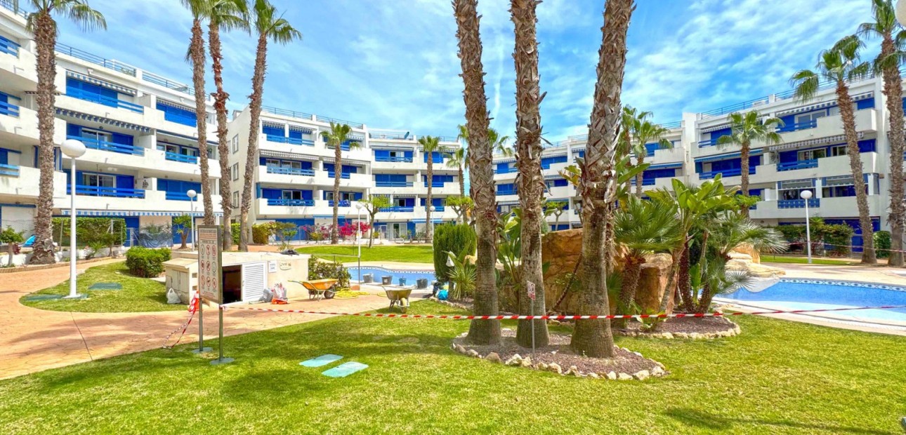 Venta - Apartamento / piso -
Orihuela Costa - Playa Flamenca