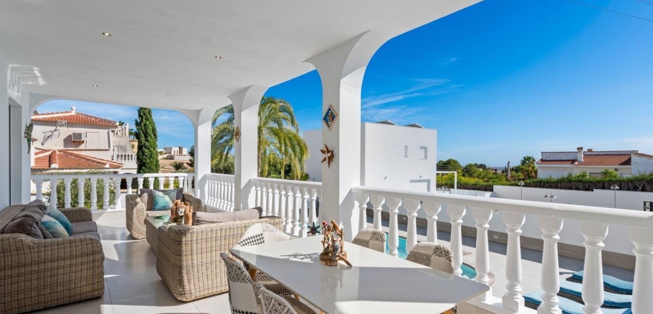 Sale - Detached Villa -
Ciudad Quesada - Town Center