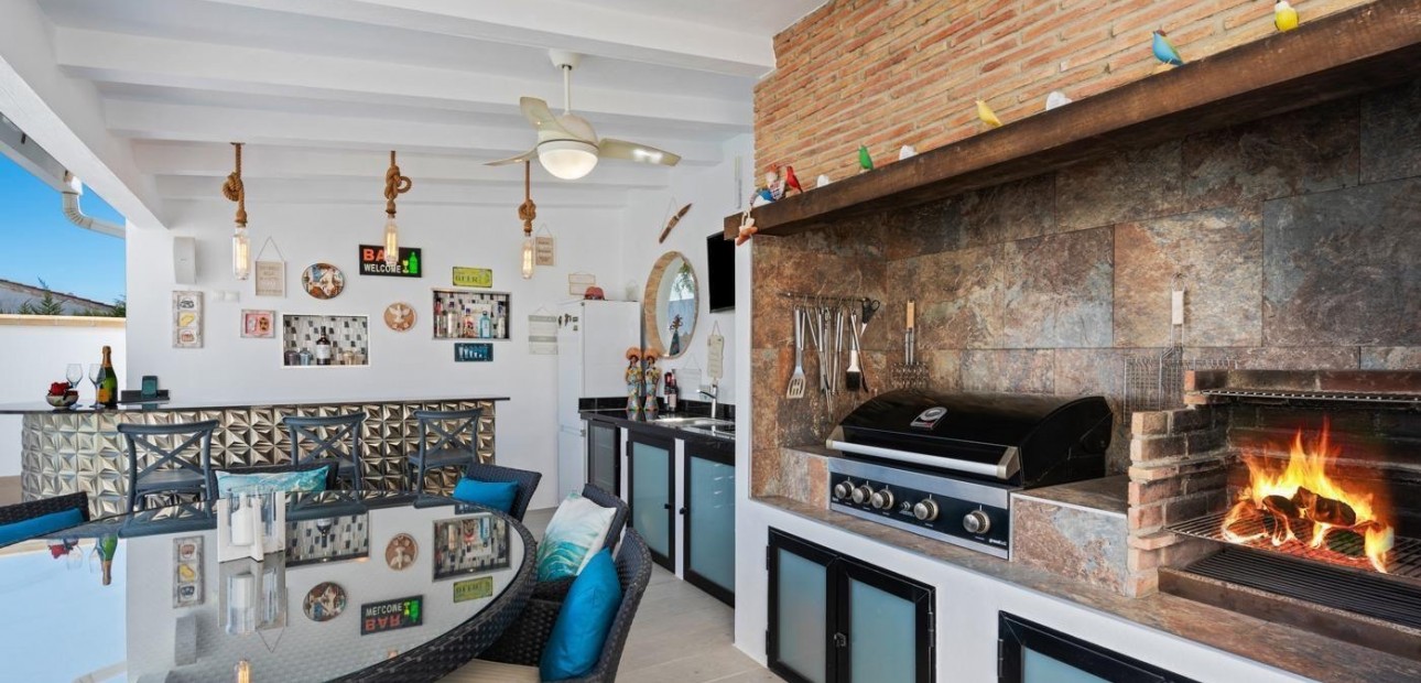 Sale - Detached Villa -
Ciudad Quesada - Town Center