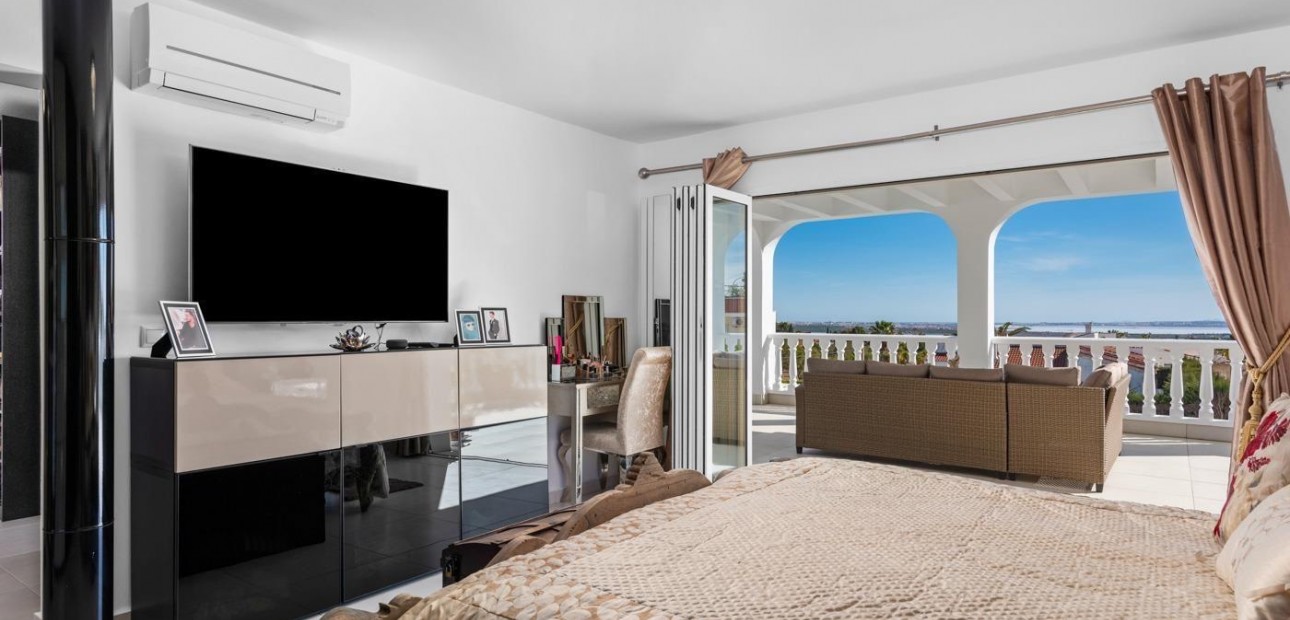 Sale - Detached Villa -
Ciudad Quesada - Town Center