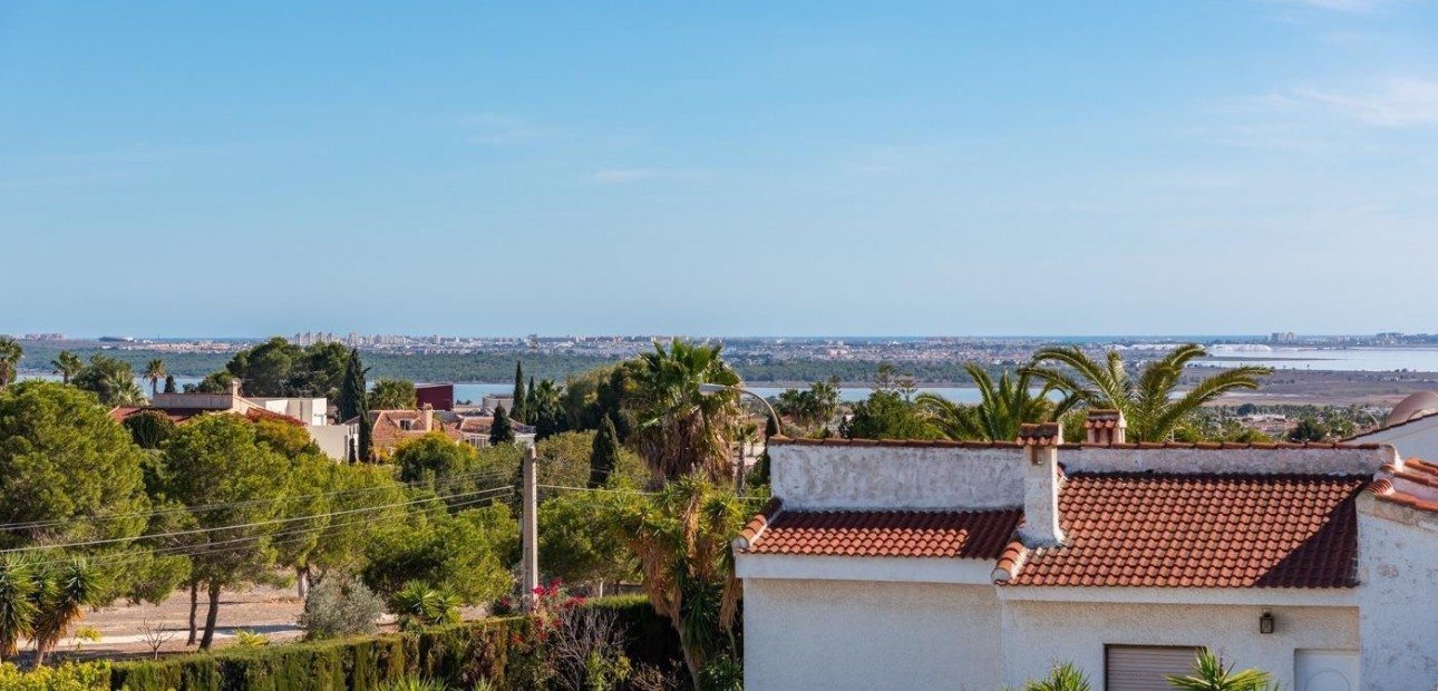 Sale - Detached Villa -
Ciudad Quesada - Town Center