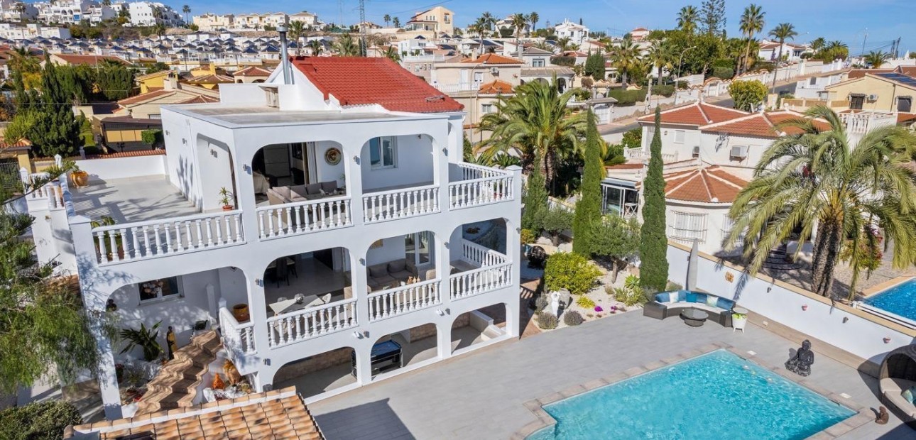 Sale - Detached Villa -
Ciudad Quesada - Town Center