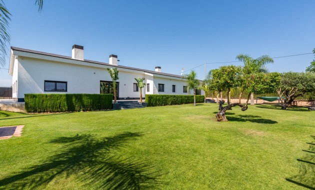 Sale - Detached Villa -
Elche