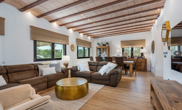Sale - Detached Villa -
Elche