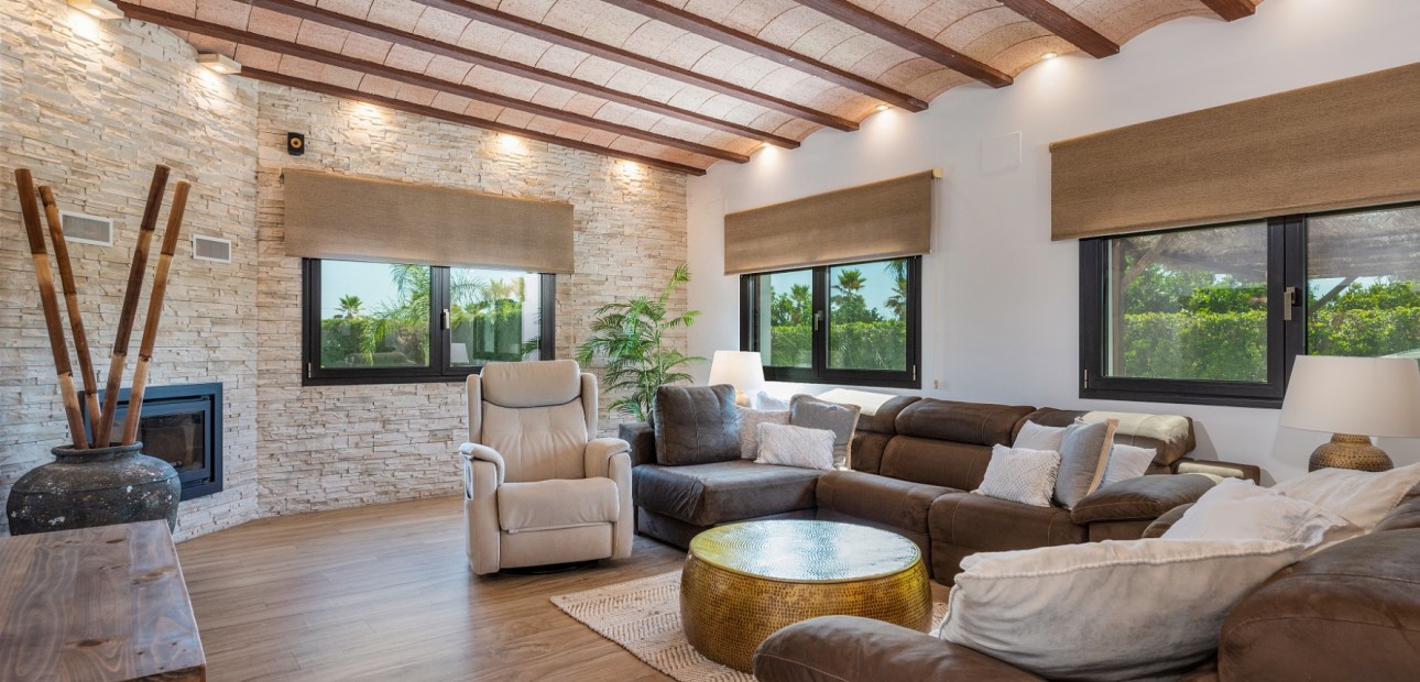 Sale - Detached Villa -
Elche
