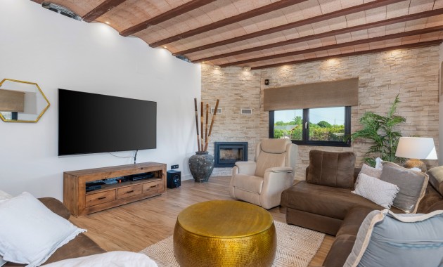 Sale - Detached Villa -
Elche