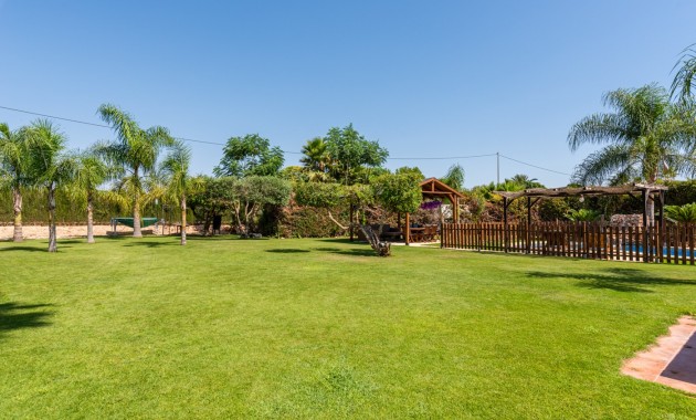 Sale - Detached Villa -
Elche