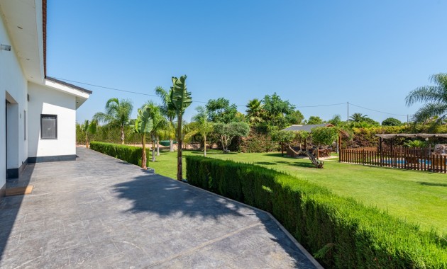 Sale - Detached Villa -
Elche