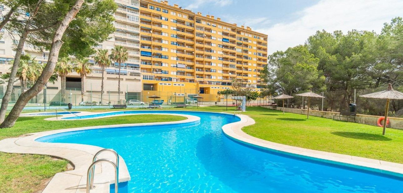 Alquiler a largo plazo - Flat -
Orihuela Costa - Altos de Campoamor