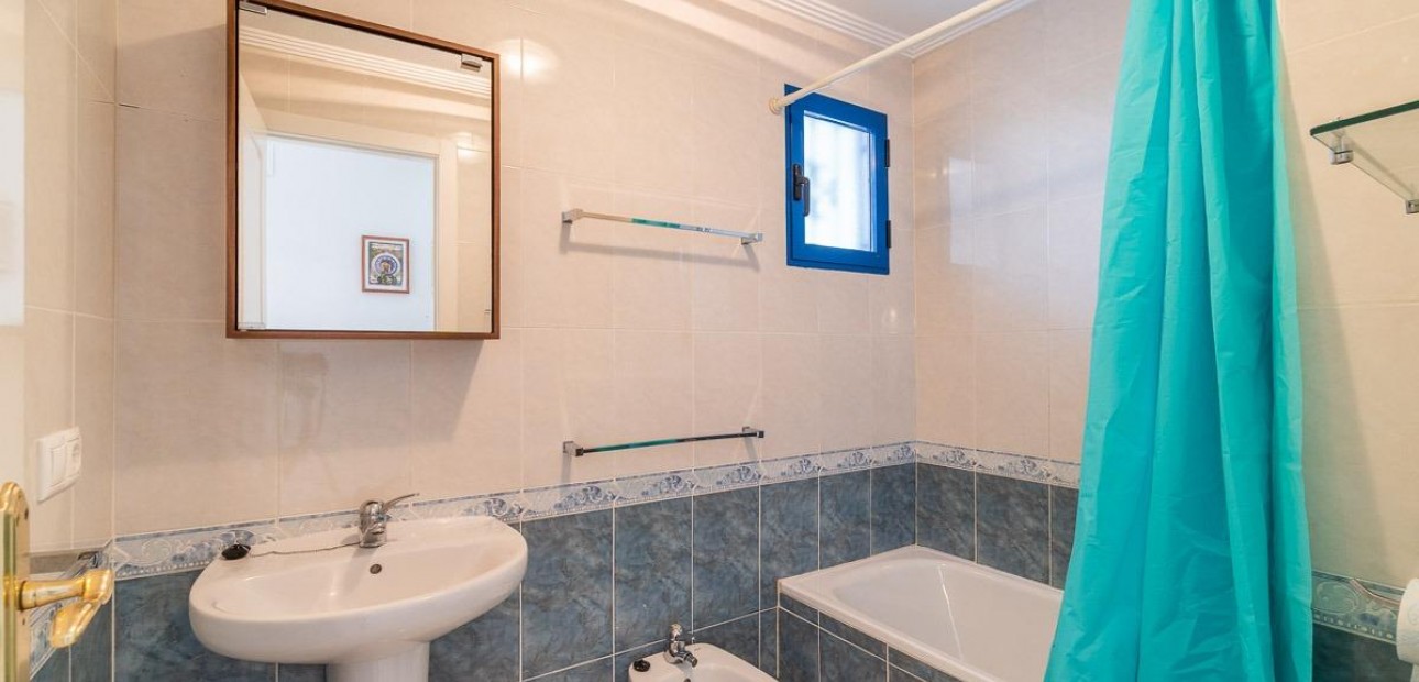 Alquiler a largo plazo - Flat -
Orihuela Costa - Altos de Campoamor