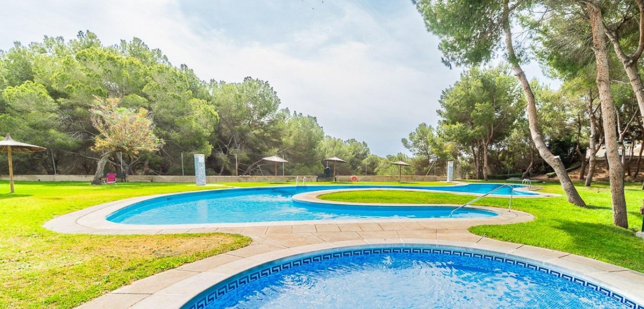 Alquiler a largo plazo - Flat -
Orihuela Costa - Altos de Campoamor