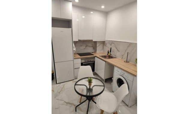Sale - Studio -
Torrevieja - Acequion