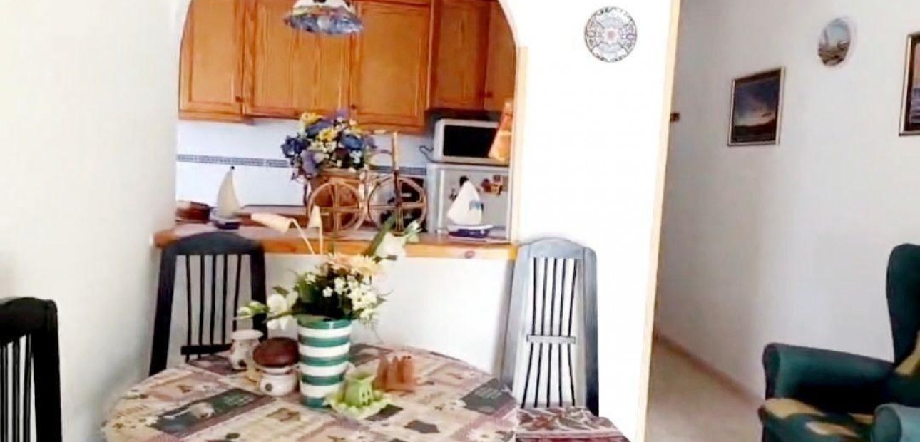 Sale - Apartment / flat -
Torrevieja - Estacion de autobuses