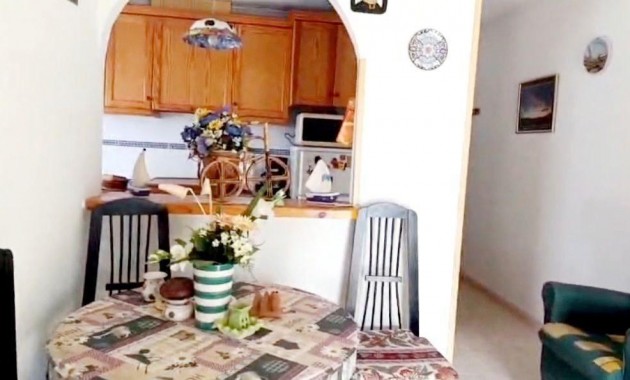 Sale - Apartment / flat -
Torrevieja - Estacion de autobuses