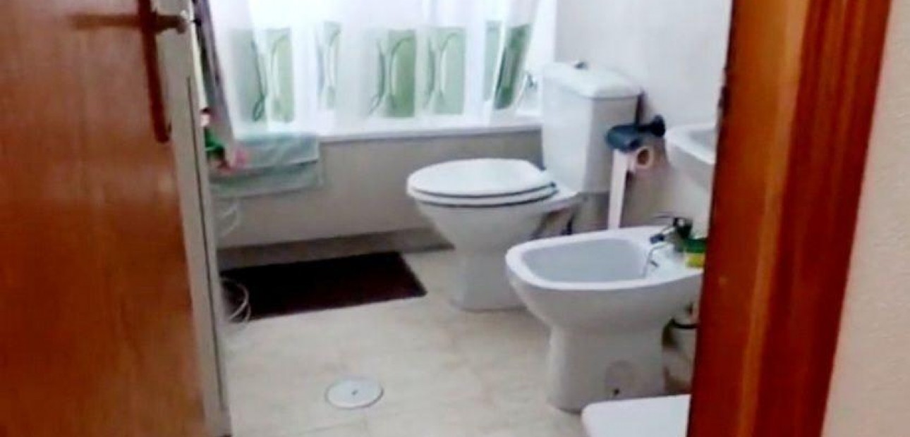 Sale - Apartment / flat -
Torrevieja - Estacion de autobuses